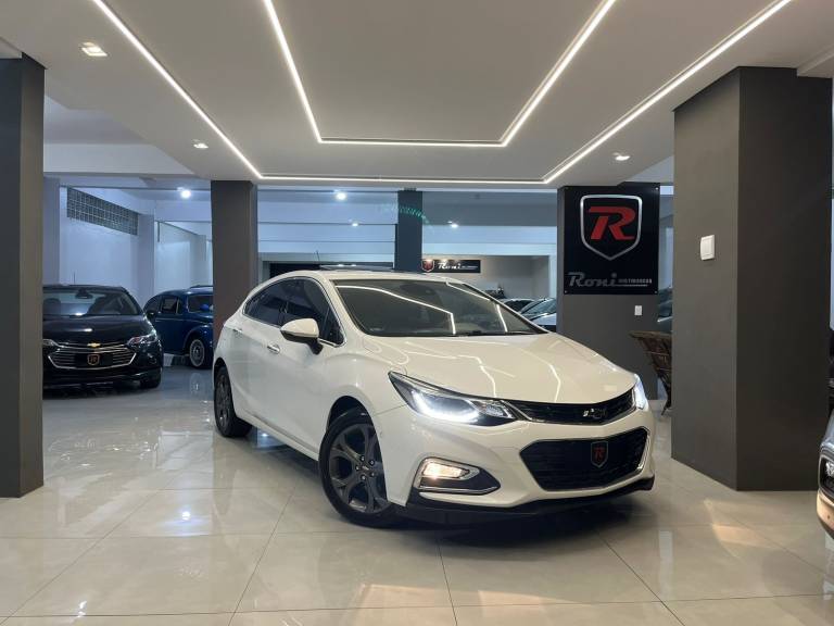 CHEVROLET - CRUZE - 2017/2017 - Branca - R$ 89.990,00