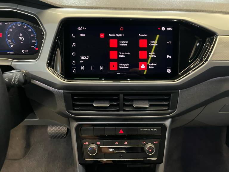 VOLKSWAGEN - T-CROSS - 2020/2021 - Branca - R$ 107.000,00