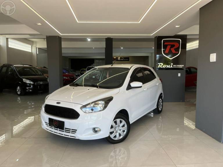 FORD - KA 1.0 SE 12V FLEX 4P MANUAL - 2014/2015 - BRANCA - R$ 43.900,00