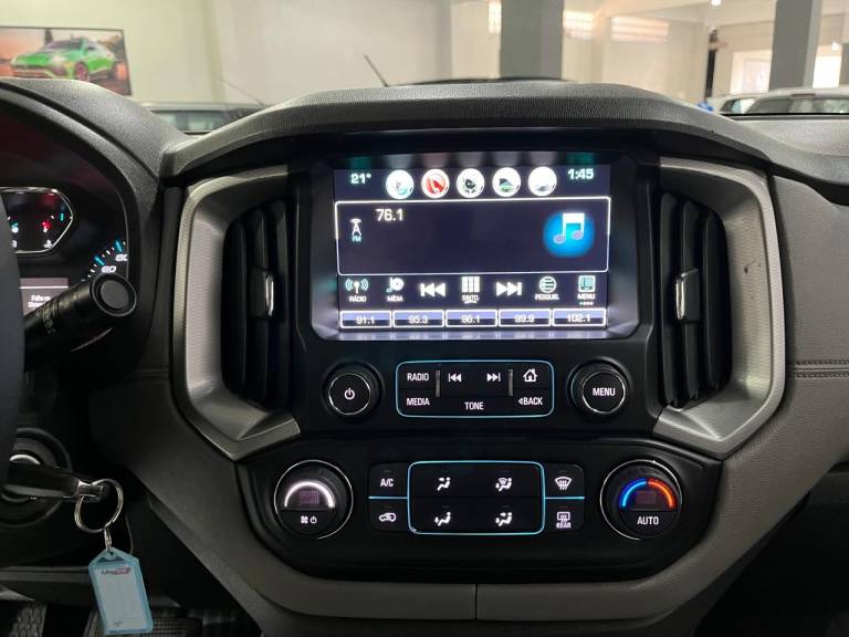 CHEVROLET - S10 - 2018/2019 - Vermelha - R$ 165.000,00