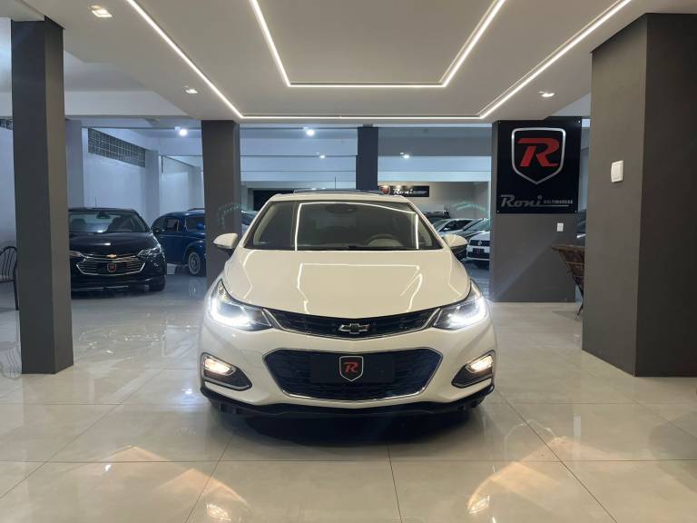 CHEVROLET - CRUZE - 2017/2017 - Branca - R$ 89.990,00