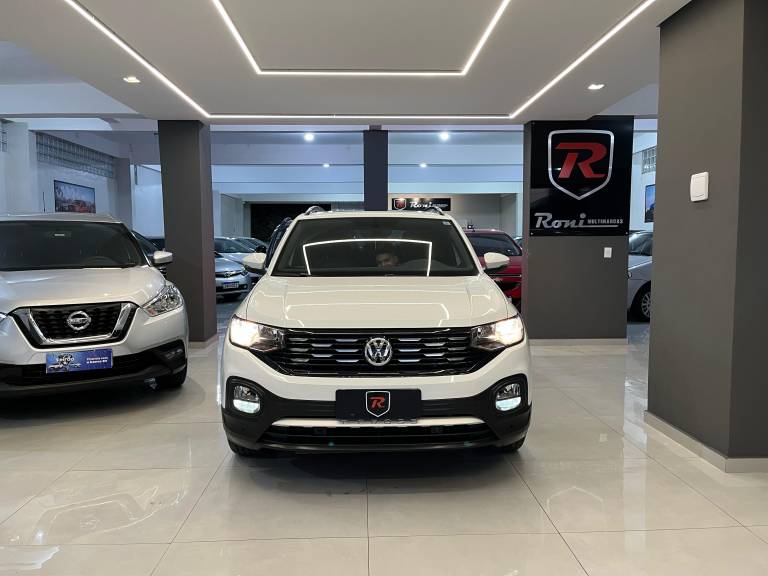 VOLKSWAGEN - T-CROSS - 2020/2021 - Branca - R$ 107.000,00
