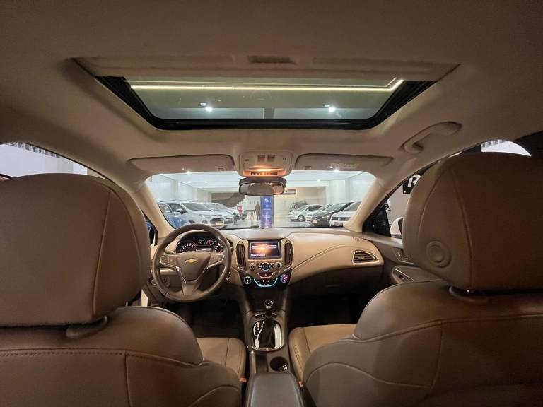 CHEVROLET - CRUZE - 2017/2017 - Branca - R$ 89.990,00