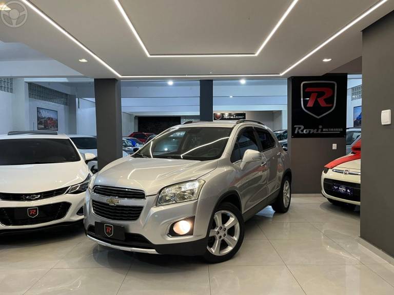 CHEVROLET - TRACKER 1.8 MPFI LTZ 4X2 16V FLEX 4P AUTOMATICO - 2014/2015 - PRATA - R$ 72.000,00