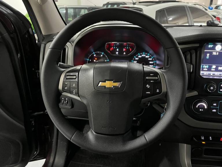 CHEVROLET - S10 - 2018/2019 - Vermelha - R$ 165.000,00
