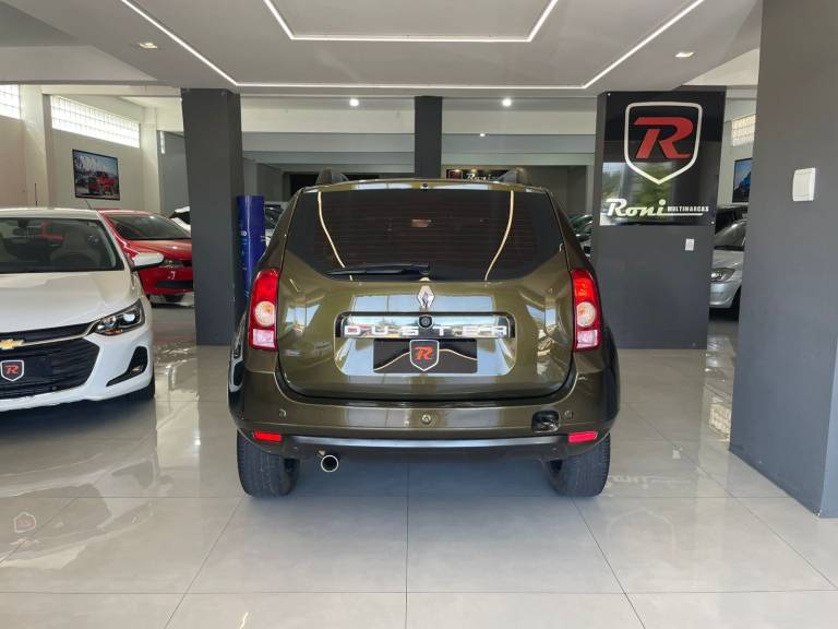 RENAULT - DUSTER - 2015/2015 - Verde - R$ 57.990,00
